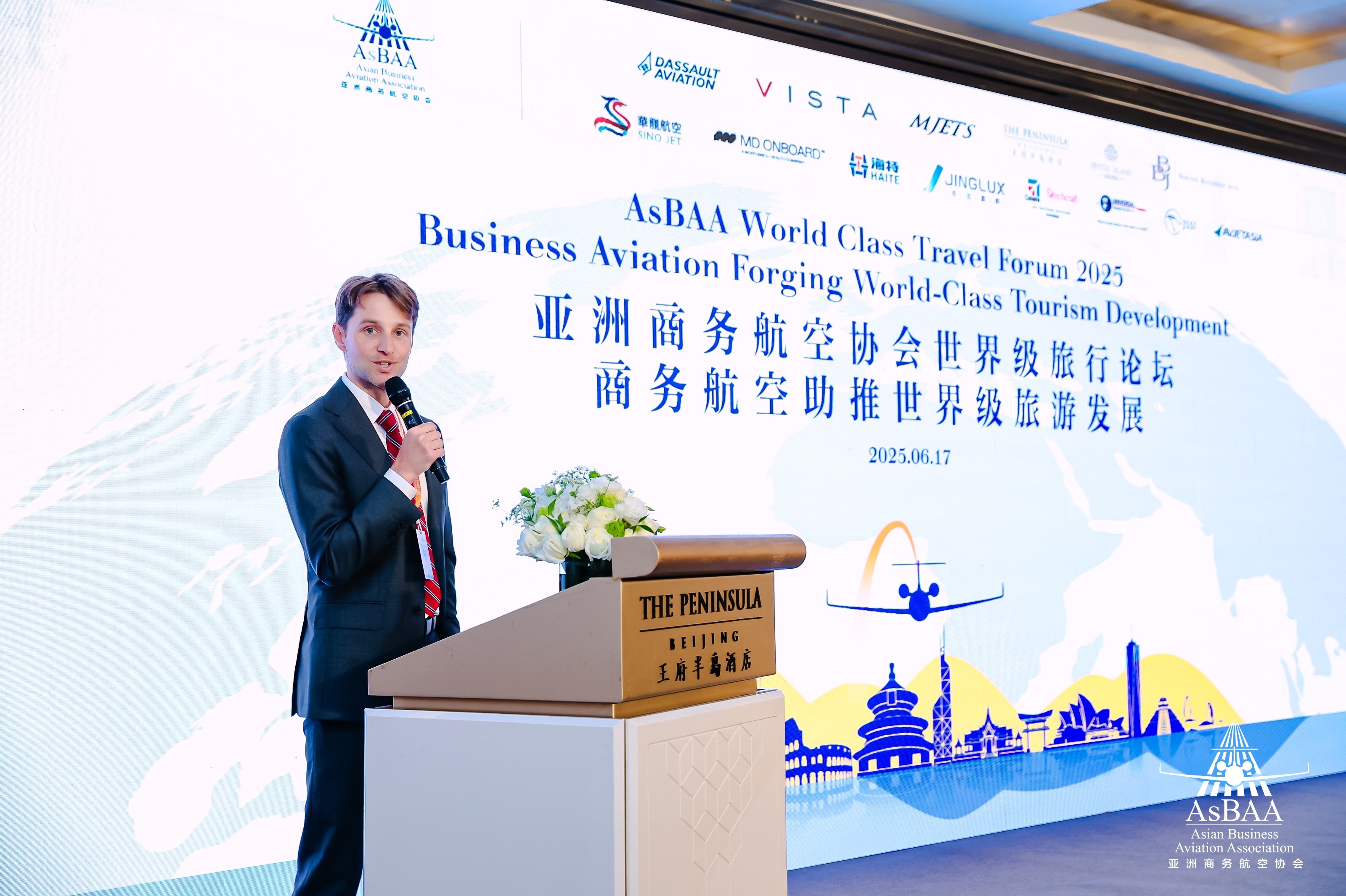 Mr. Brendon Thomas, Commercial Officer from the U.S. Embassy in Beijing 